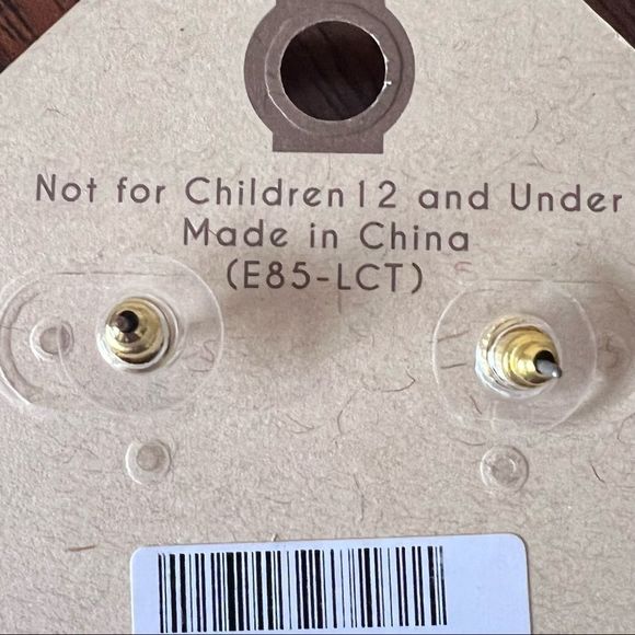 Twin Heart Red Rhinestone Earrings - Picture 4 of 6